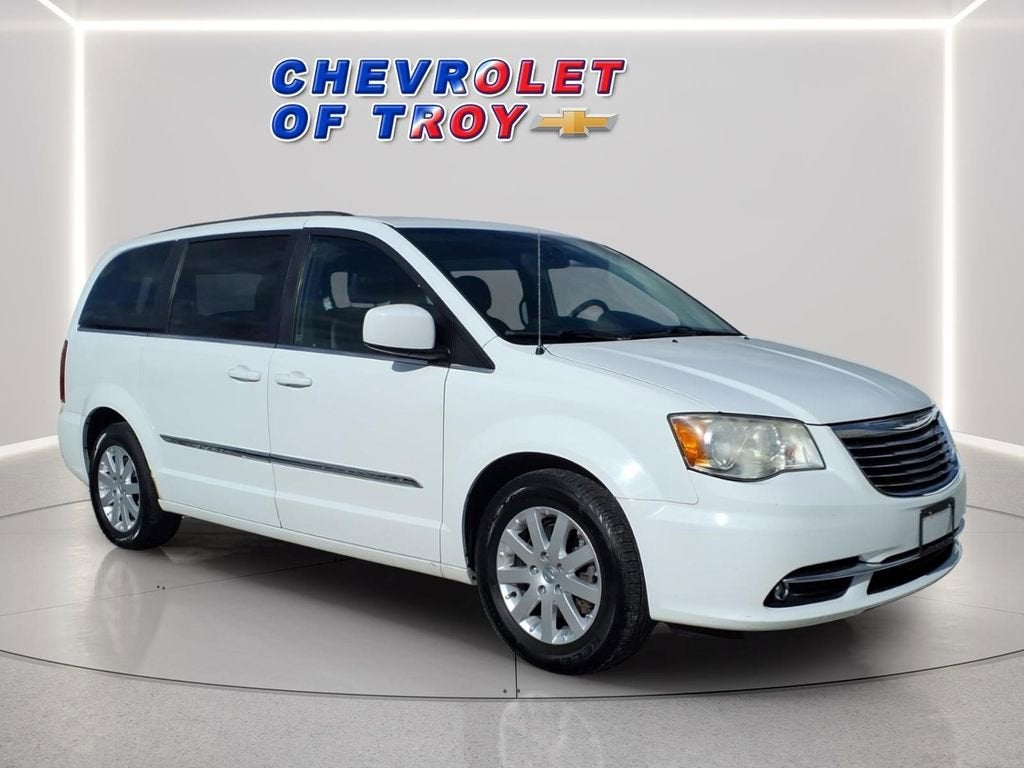 2014 Chrysler Town & Country Touring in White — front three-quarter view