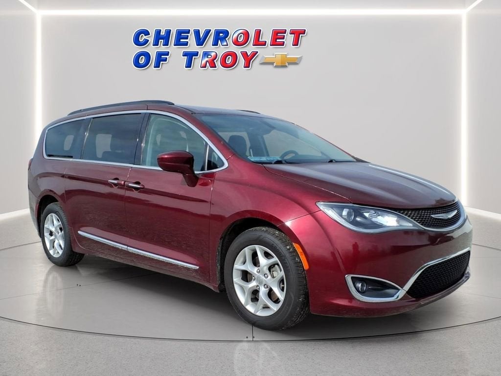2017 Chrysler Pacifica Touring-L in Red — front three-quarter view