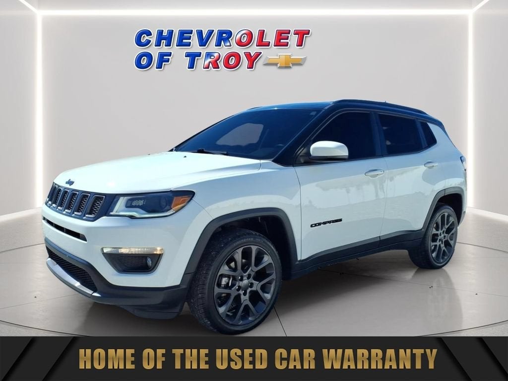 2019 Jeep Compass — interior view