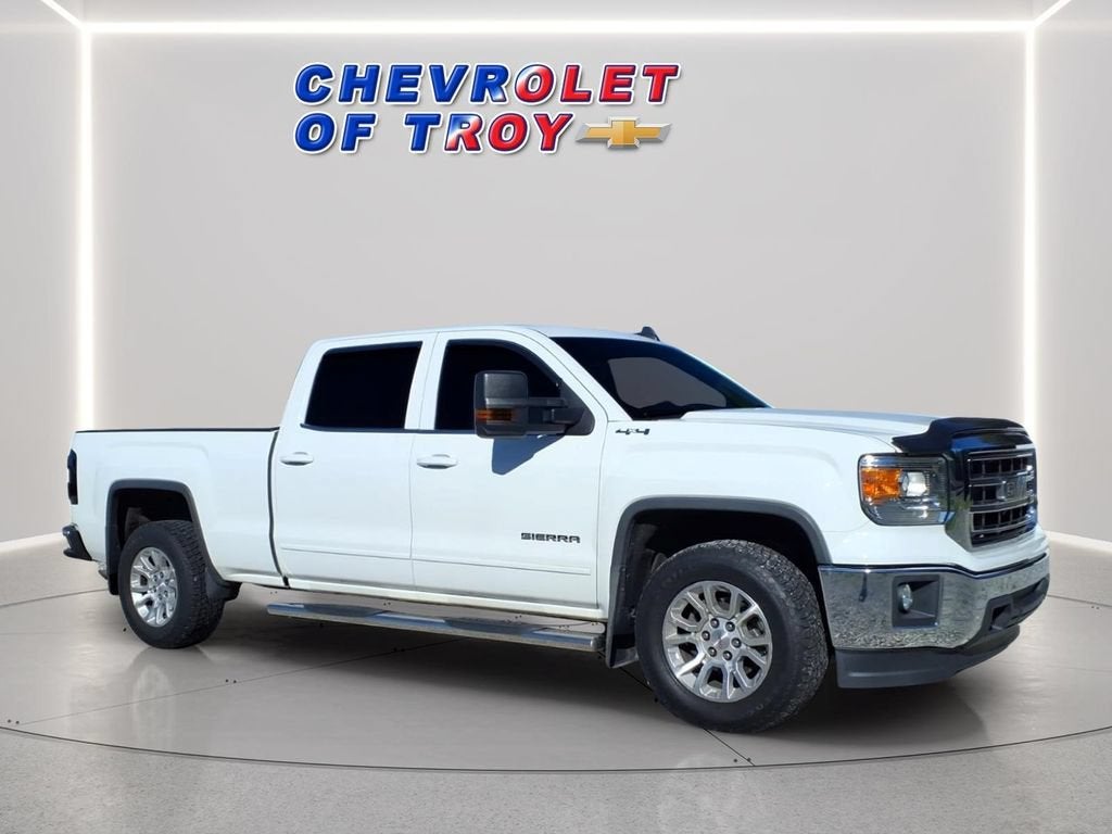 2015 GMC Sierra 1500 SLE in White — front three-quarter view