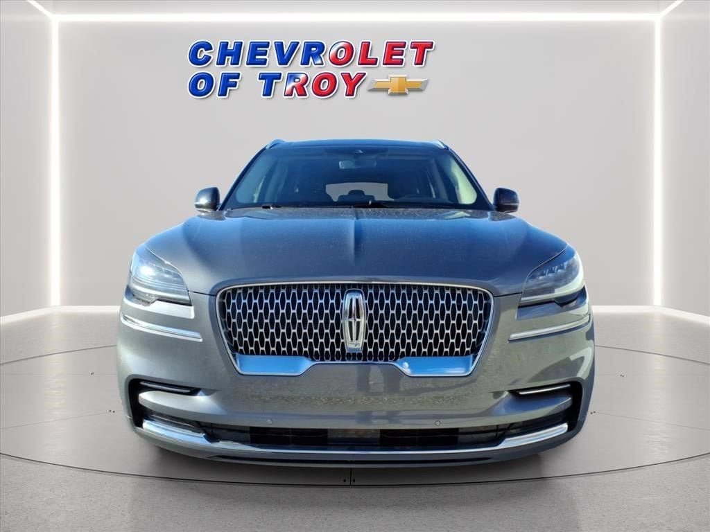 2023 Lincoln Aviator — side profile view