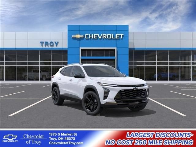 2026 Chevrolet Trax ACTIV in Summit White — front three-quarter view