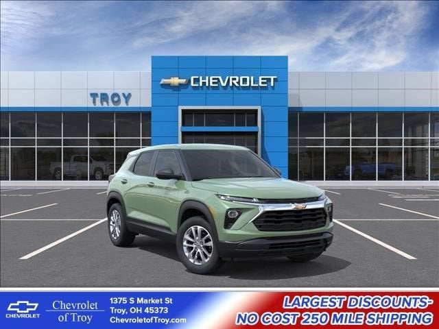 2026 Chevrolet Trailblazer LS in Cacti Green — front three-quarter view